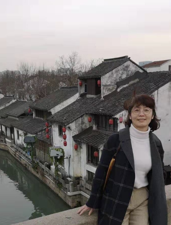 李咏梅678.JPG