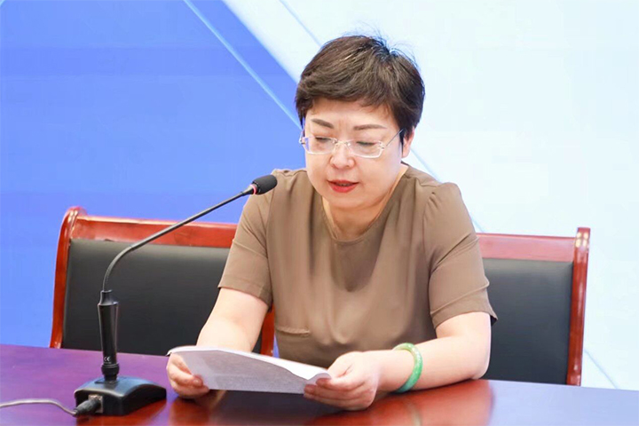 姜文清720.jpg